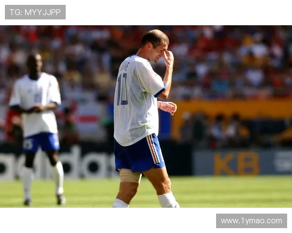 齐内丁齐达内从绿茵传奇到智慧教练全面解析足球艺术人生