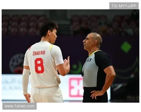 中国男篮迎战澳大利亚挑战赛迎来新机会 球员备战状态火热令人期待