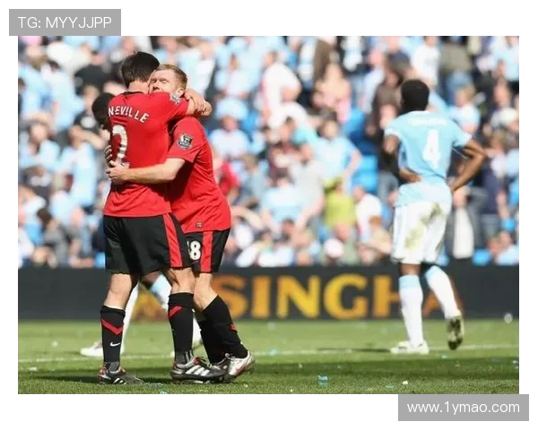 保罗·斯科尔斯：从曼联传奇到英格兰中场大师的独特足坛旅程