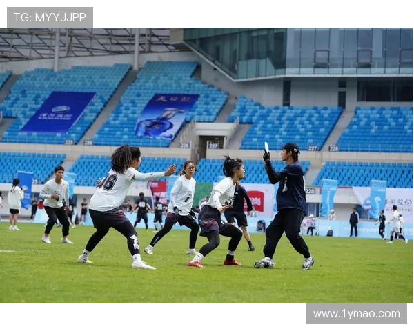 南京飞盘队在滑板精英赛中的精彩表现与状态分析 南京飞盘队在滑板精英赛中的精彩表现与状态分析