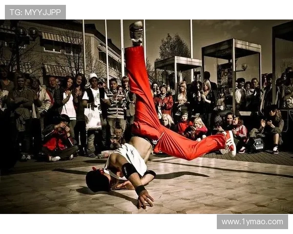 街舞战术解析:杭州街舞队如何运用边路渗透提升整体战斗力 街舞战术解析:杭州街舞队如何运用边路渗透提升整体战斗力