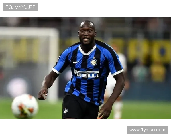 卢卡库的逆袭之路：从天才少年到足坛巨星的奋斗历程